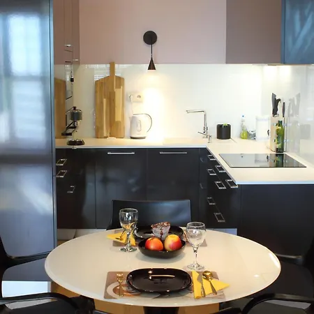 Panorama Oasis - Free Parking On Site - Air Con - Biz Wifi - Netflix